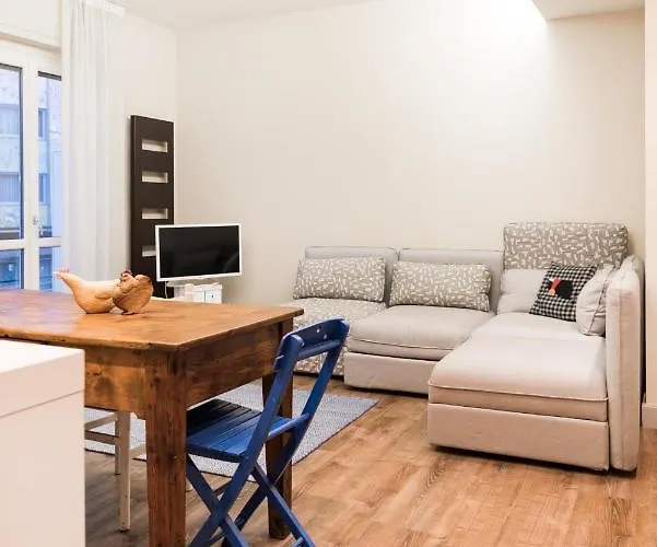 Cosy En Ville Apartment In Aosta Center
